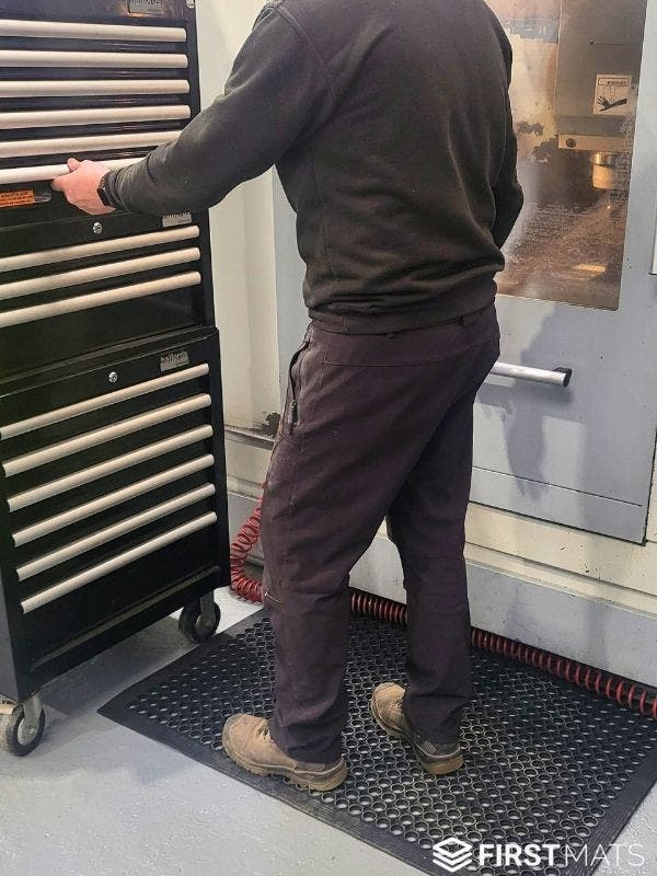 How Anti-Fatigue Mats Are Boosting Operator Comfort and Safety