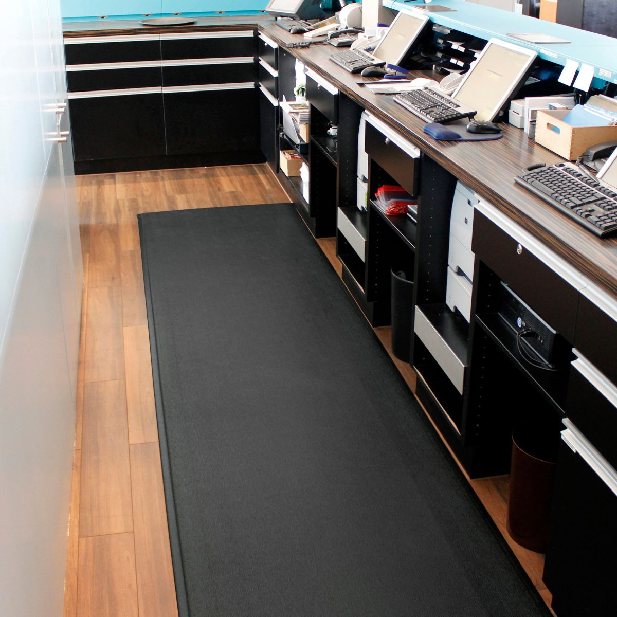 Are Anti-Fatigue Mats Suitable for Shop Counters and Checkouts?