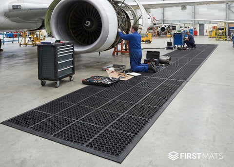 Floor Matting for Hangars & Aerospace Facilities