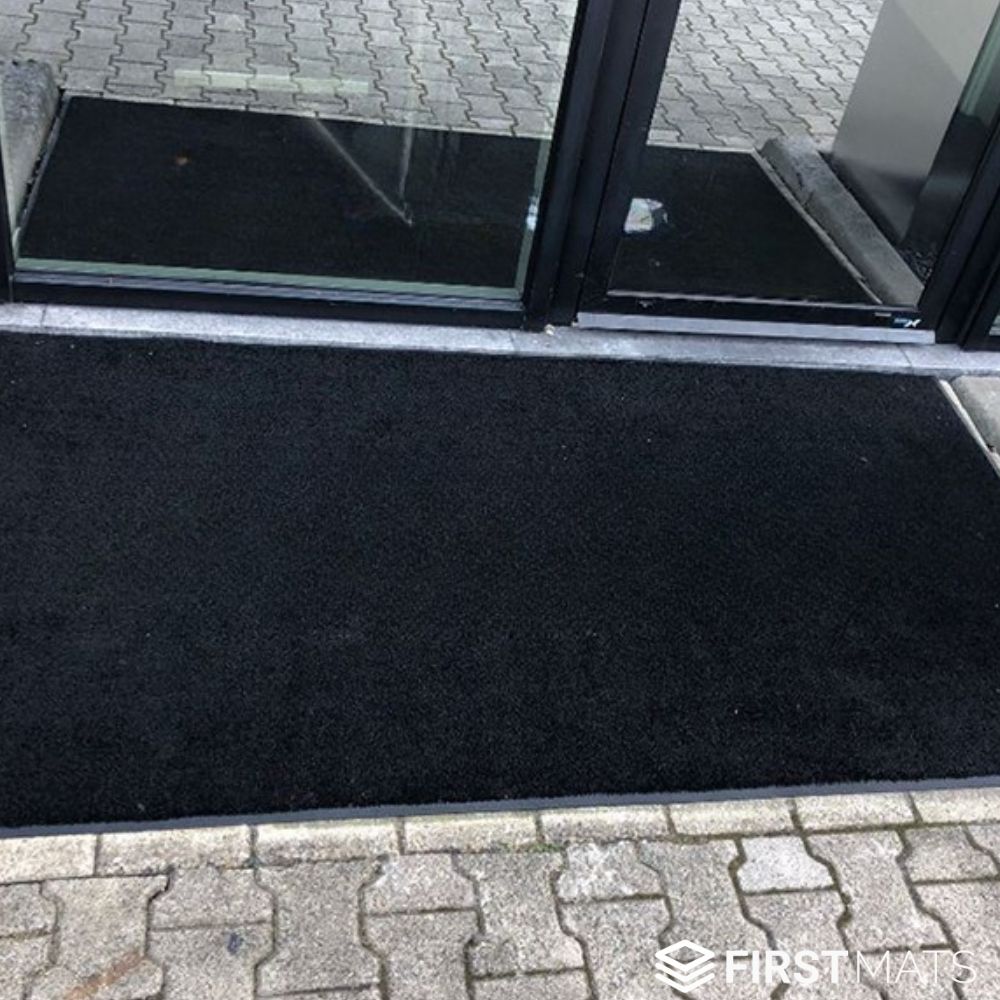BrushScrape Outdoor Door Mat
