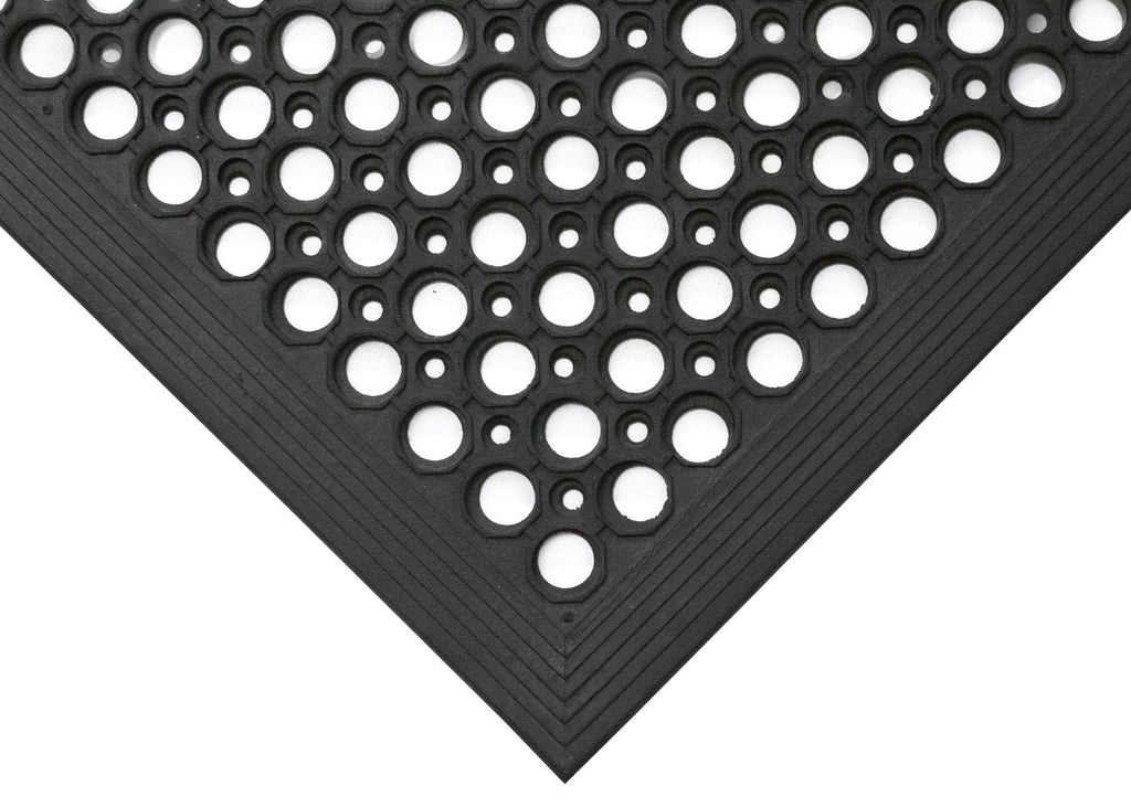 EntraGuard Rubber Door Mat with Holes - Corner Swatch