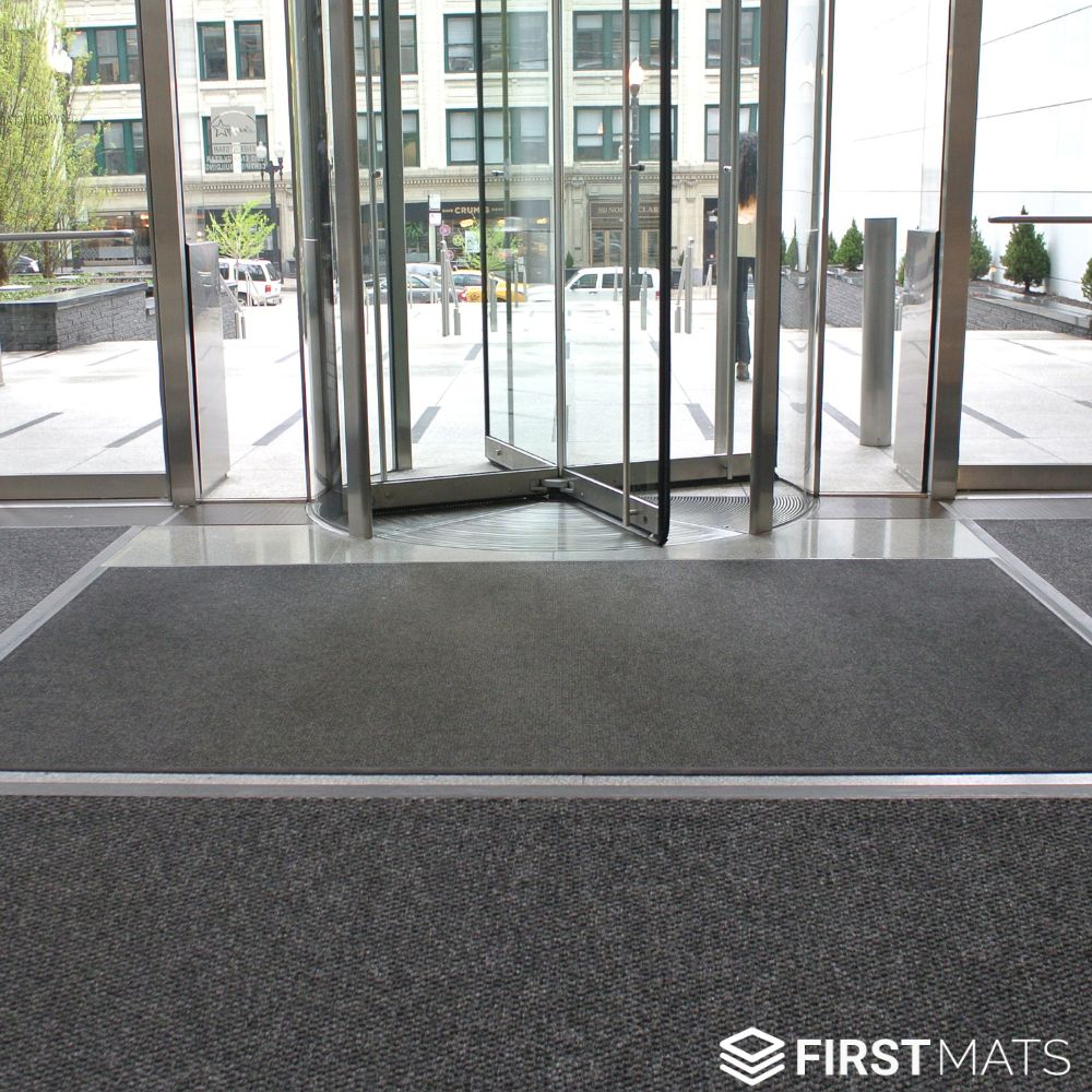 EntraNib Heavy-Duty Borderless Barrier Matting