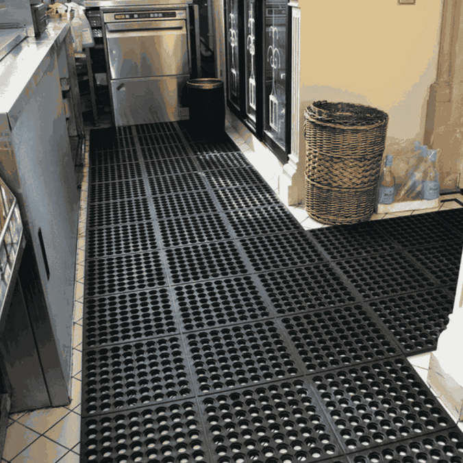 Heavy-Duty Interlocking Bar Floor Mats