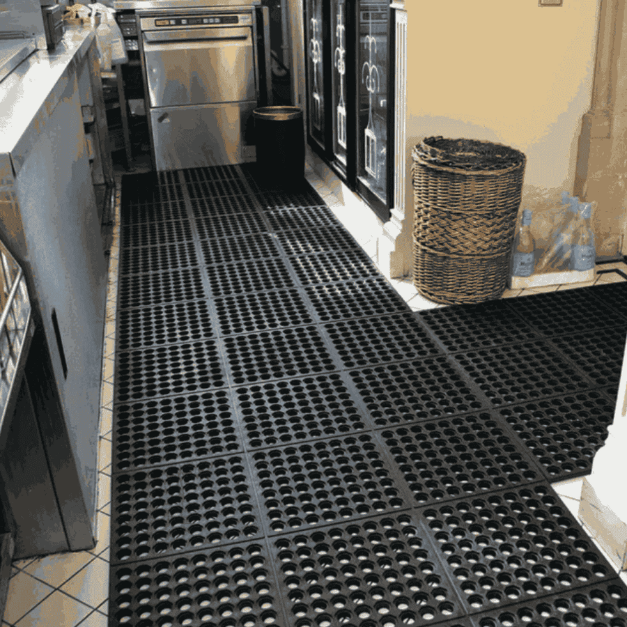 How to Choose the Right Bar Floor Mat