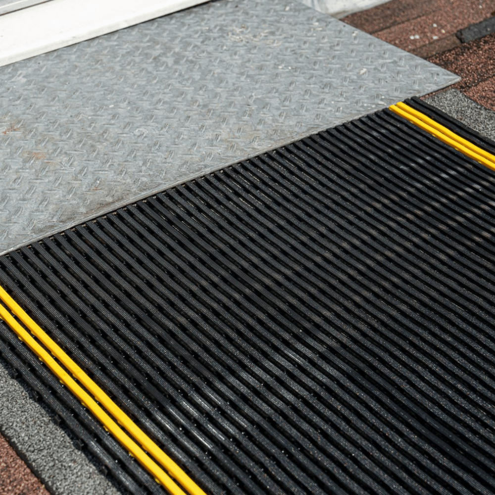 Heavy-Duty Roof Walkway Matting