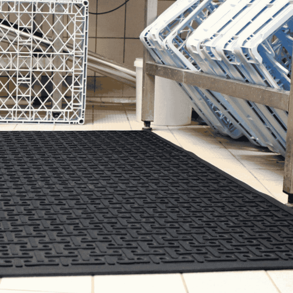 Oil-Resistant Non-Slip Drainage Mat