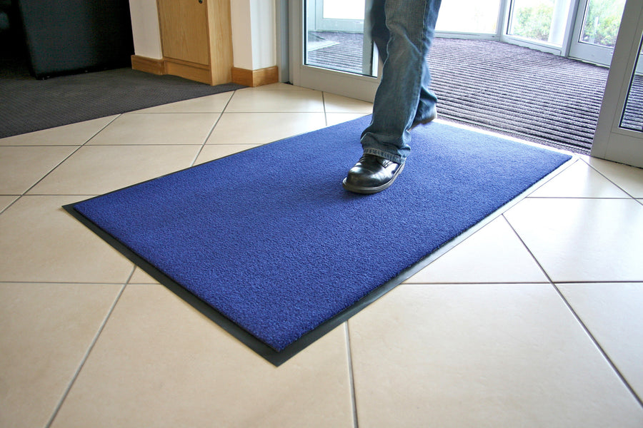 How to Choose the Right Office Floor Mat