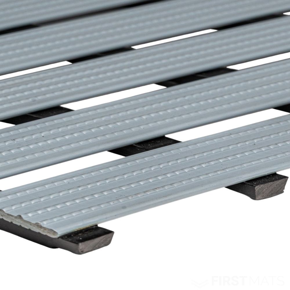 SlipProtect Heavy-Duty Swimming Pool Matting
