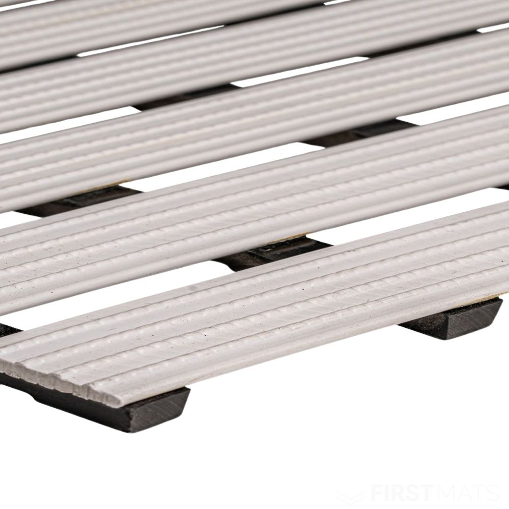 SlipProtect Heavy-Duty Swimming Pool Matting