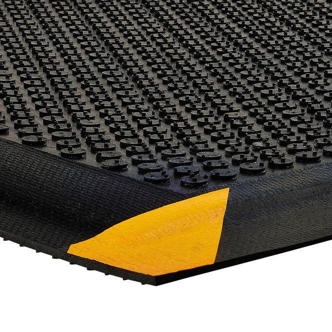 Supreme Scrape Ultra-Durable Anti-Fatigue Safety Mat Black and Yellow, side profile