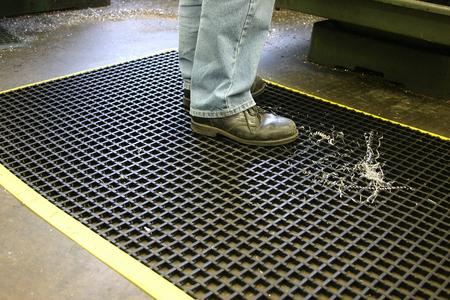 Key Advantages of Oil Resistant Anti-Fatigue Mats