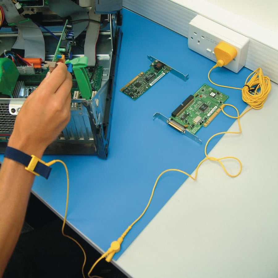 Why Anti-Static Mats Matter