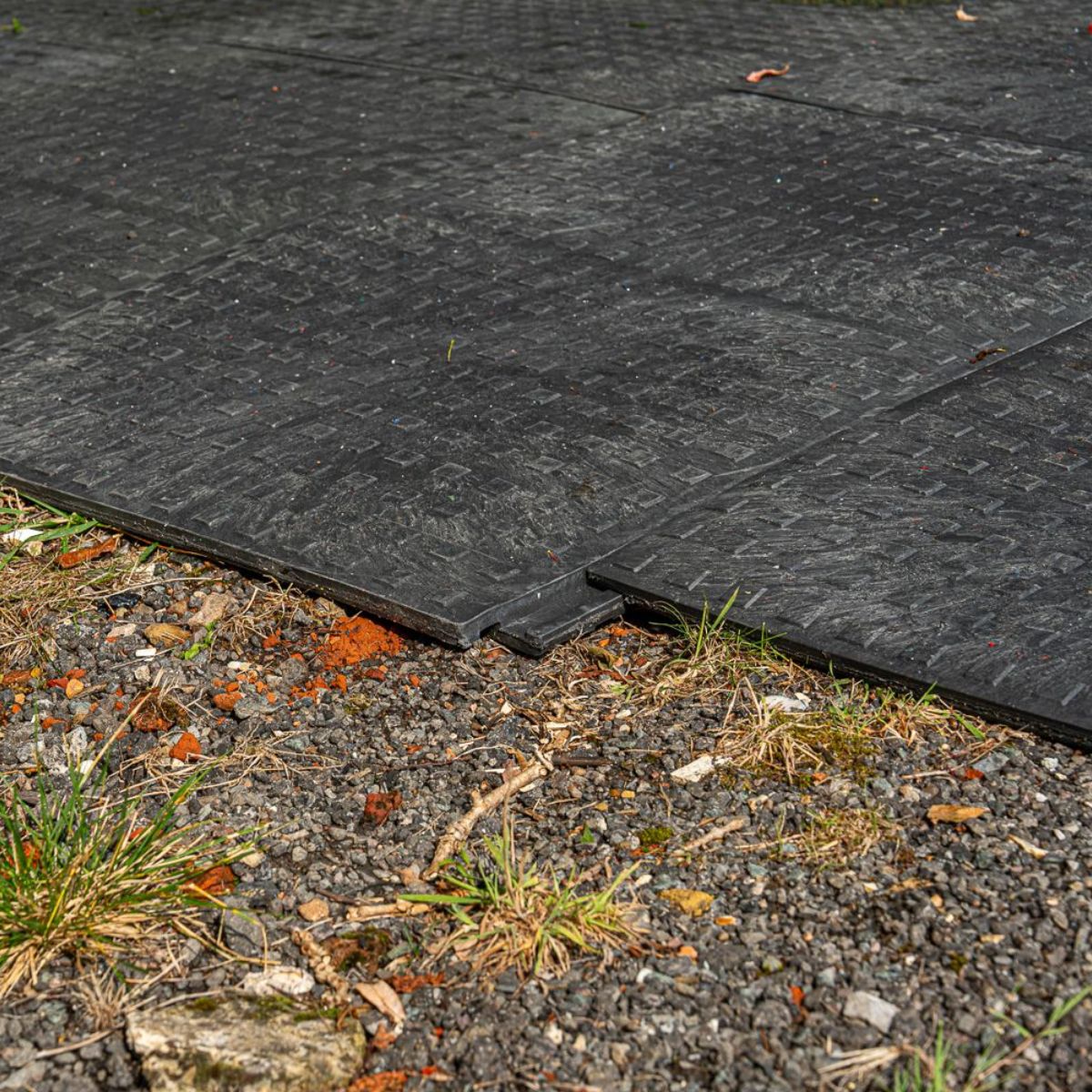 Ground Protect Tile interlocking close-up