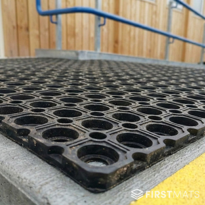 School Outdoor Walkway Matting Roll