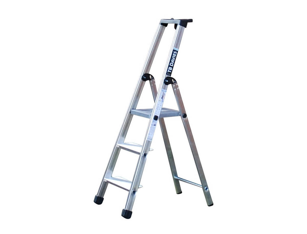 deep-tread aluminium step ladders (4496557637667)