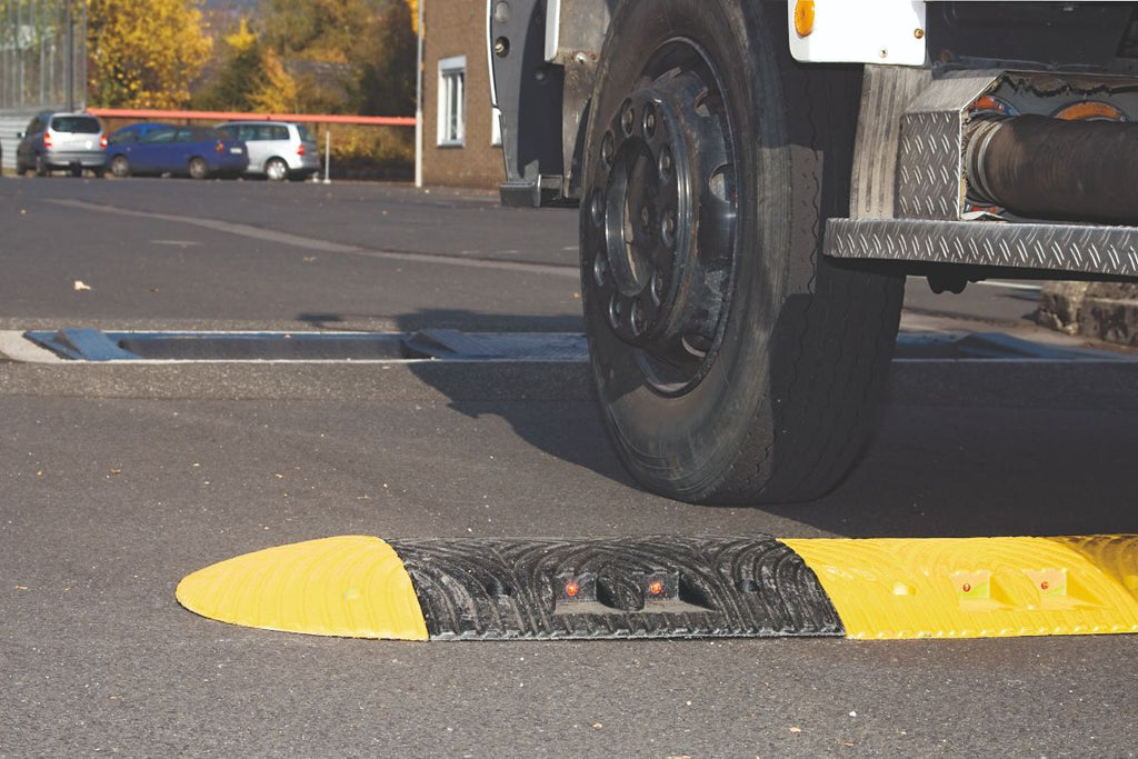 5mph Modular Speed Bumps - 70mm Height