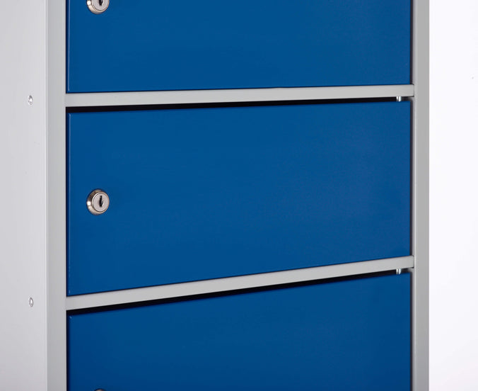 Blue Laptop Locker Door Close Up (4460325863459)