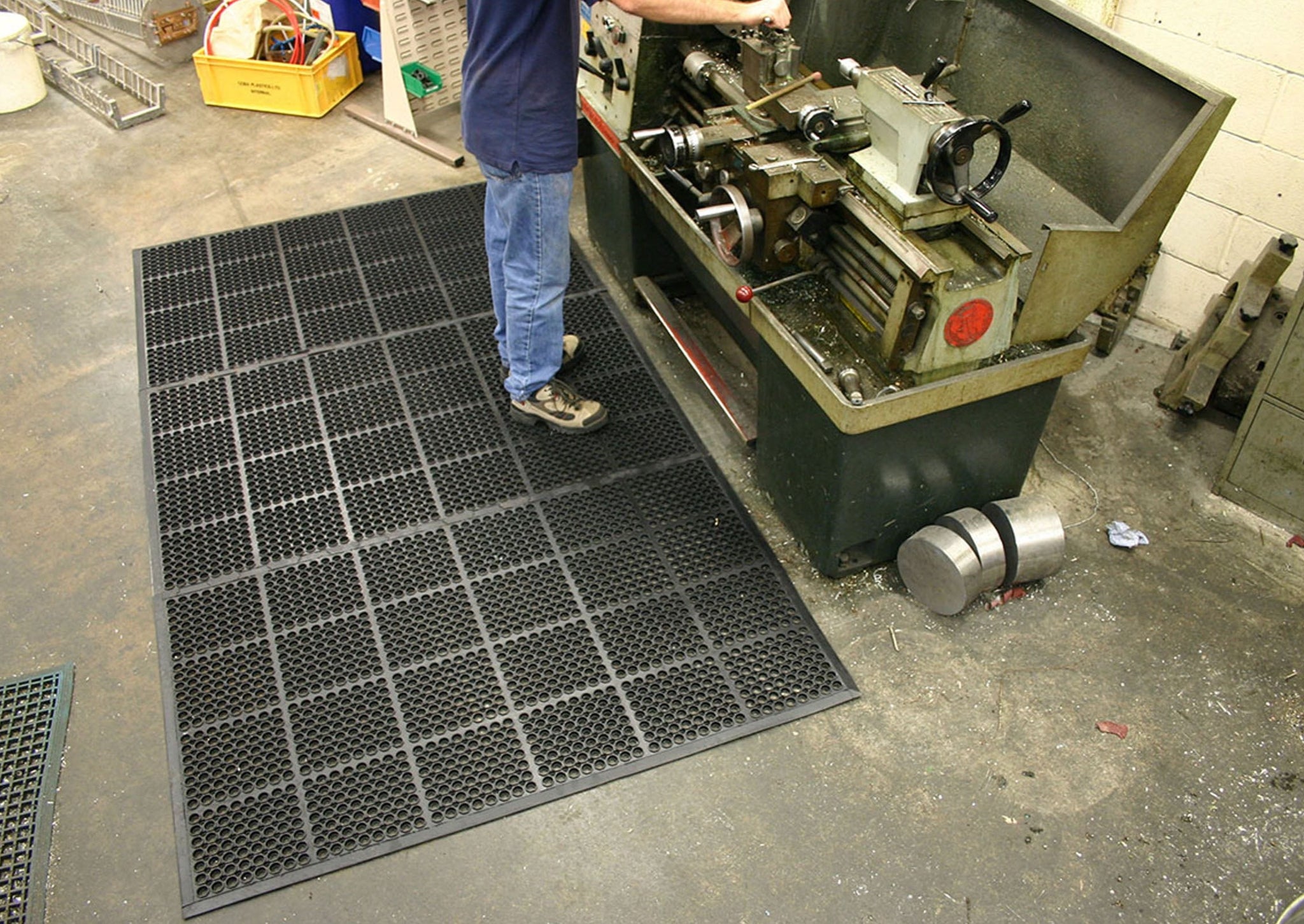 Heavy Duty Interlocking Rubber Workshop Mats | First Mats