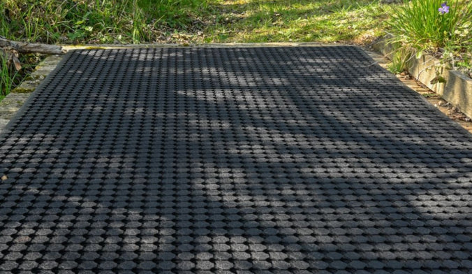 Rubber matting at Marina