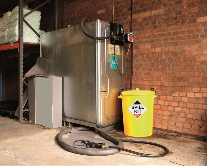 Oil Spill Kit In Use (43737232419)