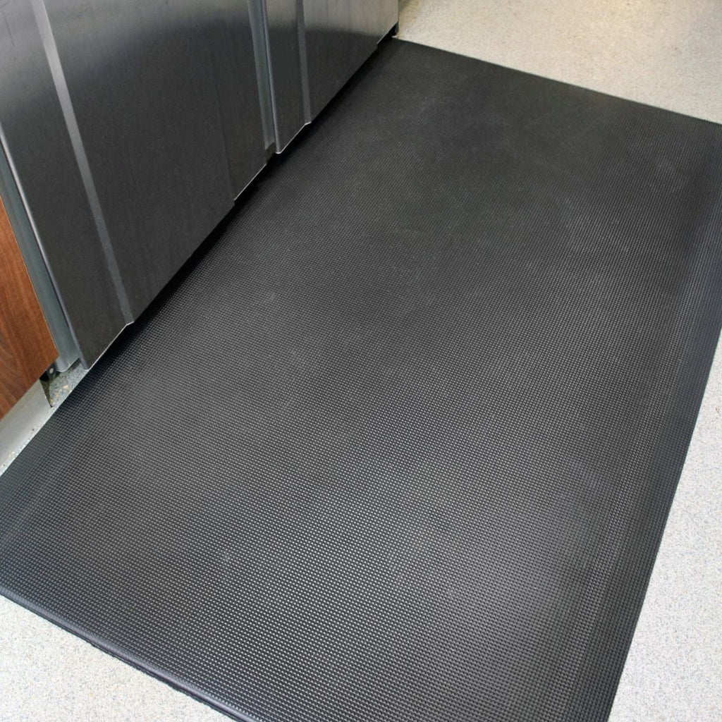 Black anti-fatigue PinnacleMat for kitchen